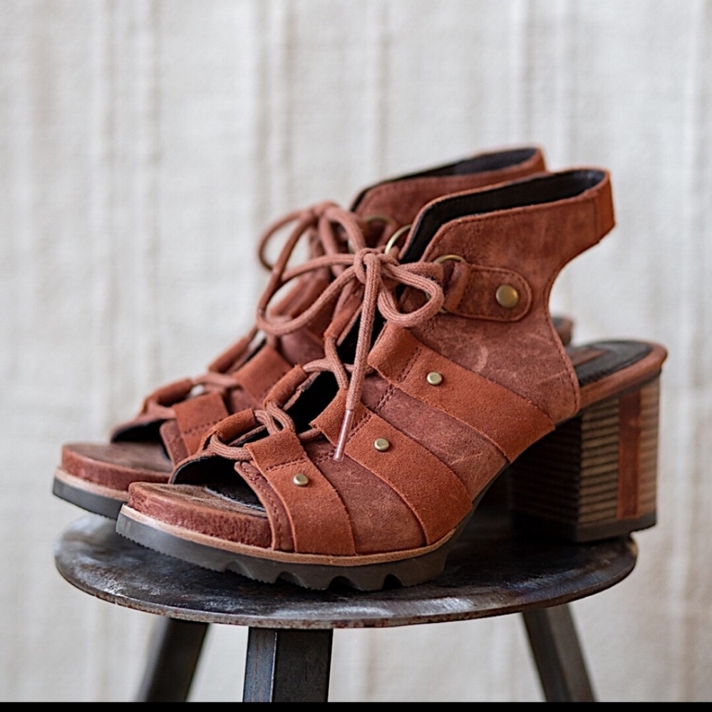 Sorel Addington Sandal Lace Up Heel